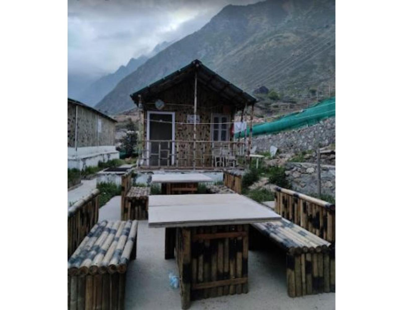 Badriville Resort, Badrinath Eksteriør billede