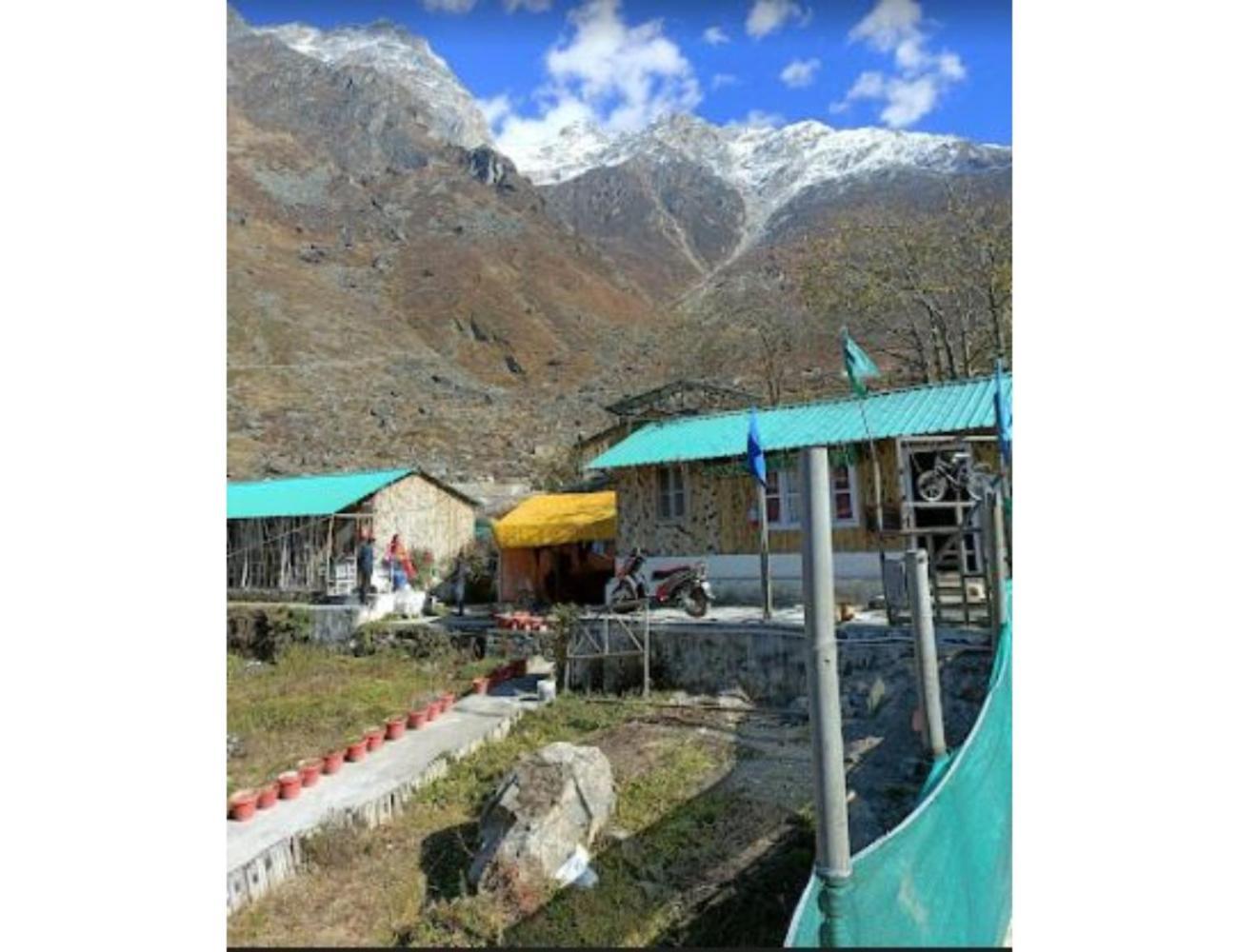 Badriville Resort, Badrinath Eksteriør billede